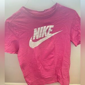 Nike T-shirt Excellent Condition